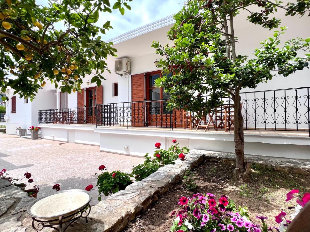 Athanasia Apartments Skiathos by Eksteriør billede